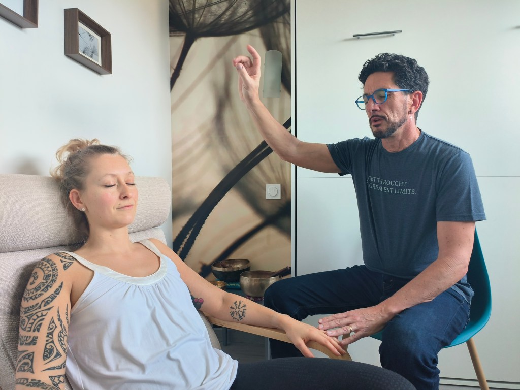 séance hypnose Laurent Rouffet Reikilibre intuitif